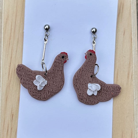 Chicken Earrings with Detailed Wings – Cute Farm Animal Jewelry, Fun Animal Earrings