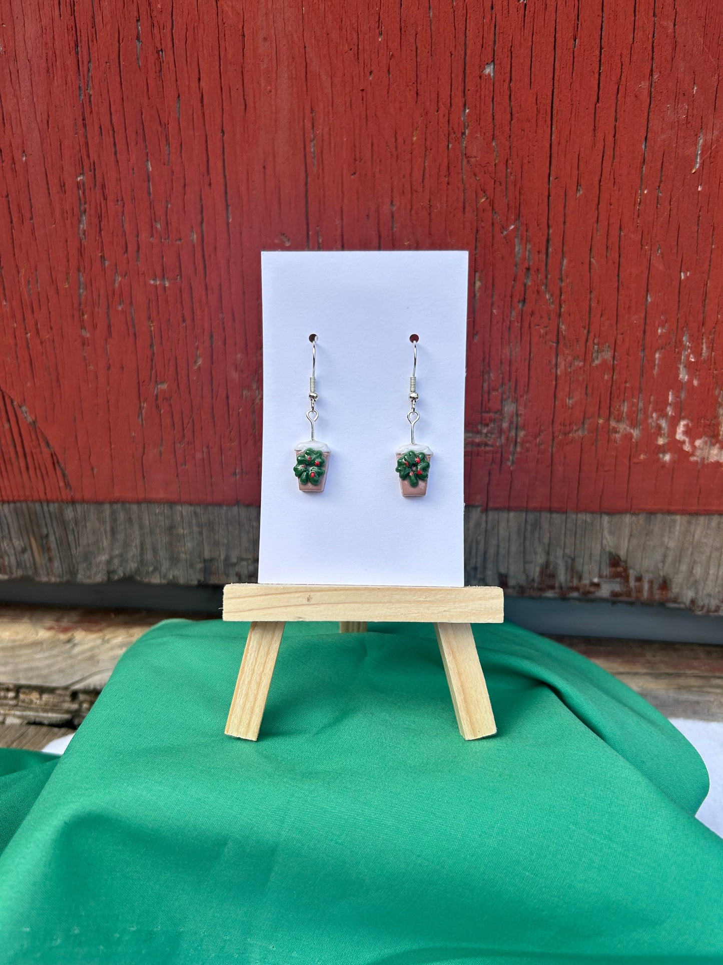 Christmas Latte Studs