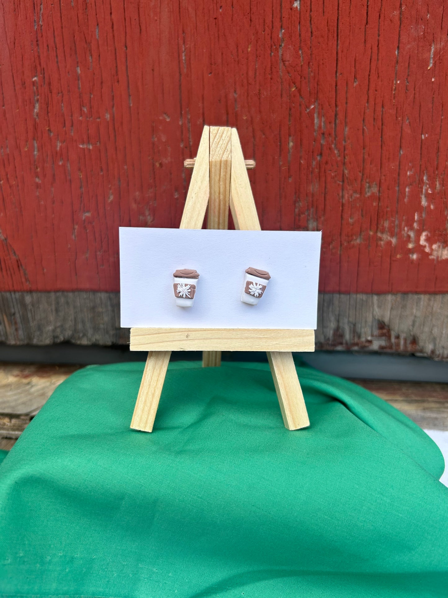 Christmas Latte Studs
