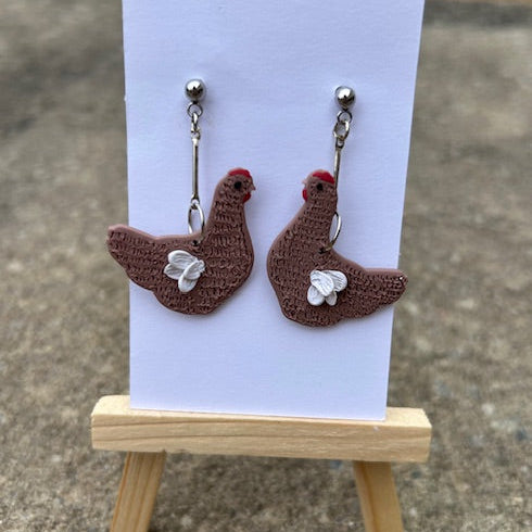 Chicken Earrings with Detailed Wings – Cute Farm Animal Jewelry, Fun Animal Earrings