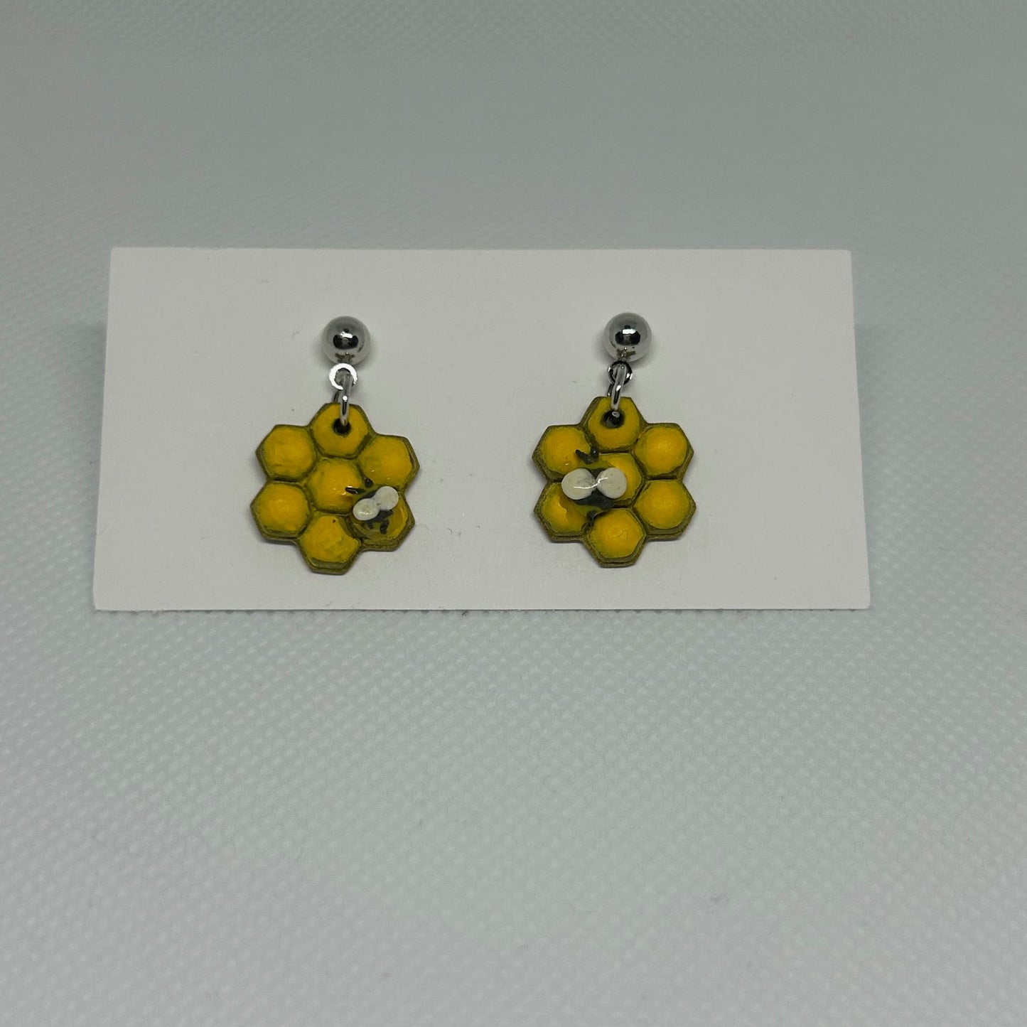 Honeycomb & Sculpted Bee Dangle Earrings