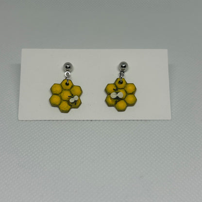 Honeycomb & Sculpted Bee Dangle Earrings