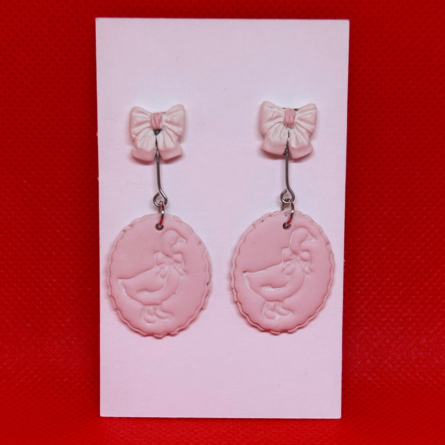 Bow & Duck Oval Dangle Earrings